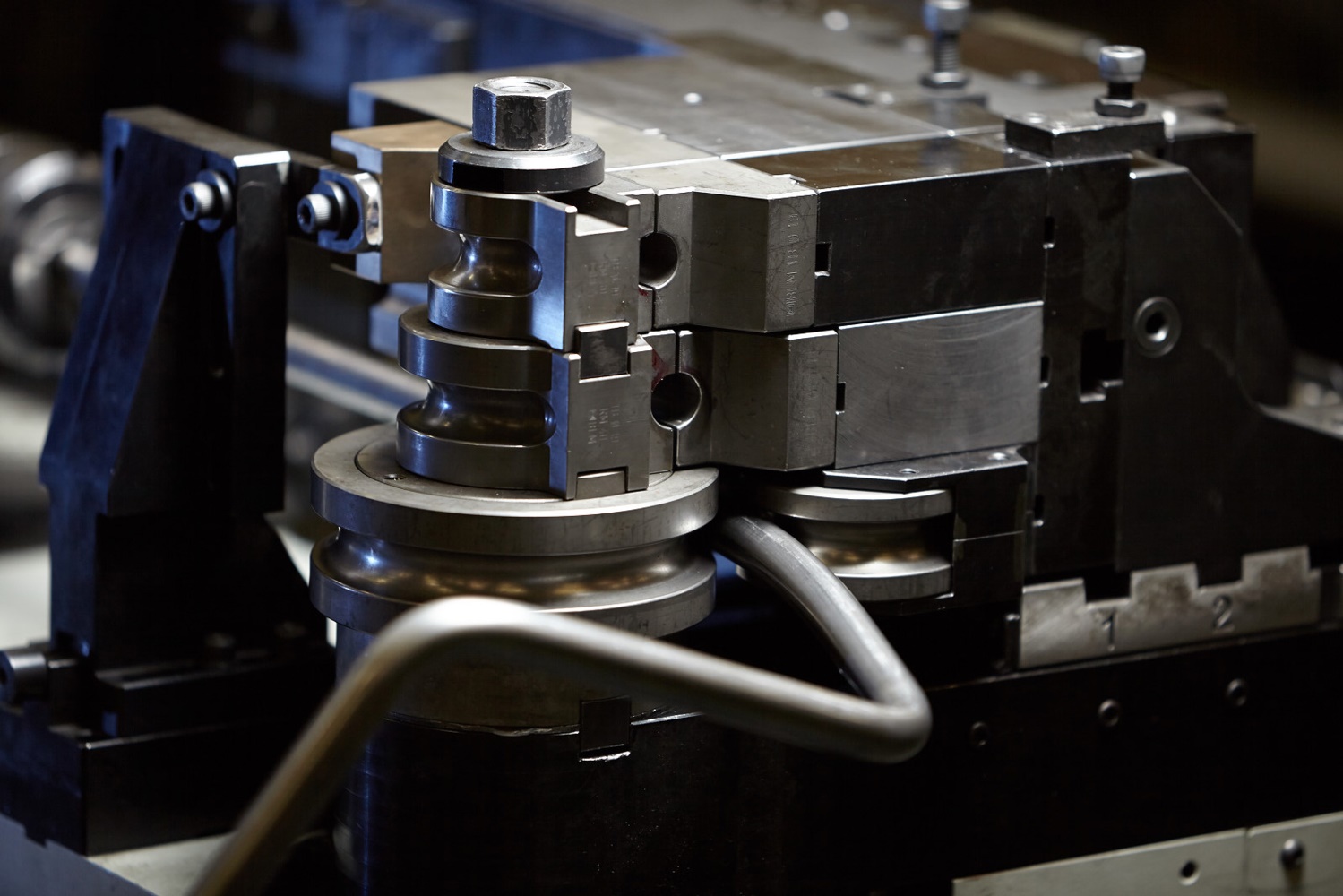 Summanen Oy putkentaivutus lestitaivutus, putkentaivuttaja, putkentaivutukset, tuurnataivutus, teräsputken taivutus, rst putken taivutus