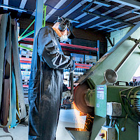 Hionnat, harjaukset ja kiillotukset