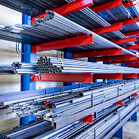 Summanen Oy materiaalin hallinta, metallituotteiden valmistus, metallitöiden valmistus, metalliosan valmistus, metallikomponentit