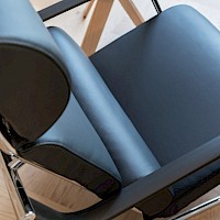 Summanen Oy referenssikuva Modeo, Yrjö Kukkapuro Collection Remmi-tuoli